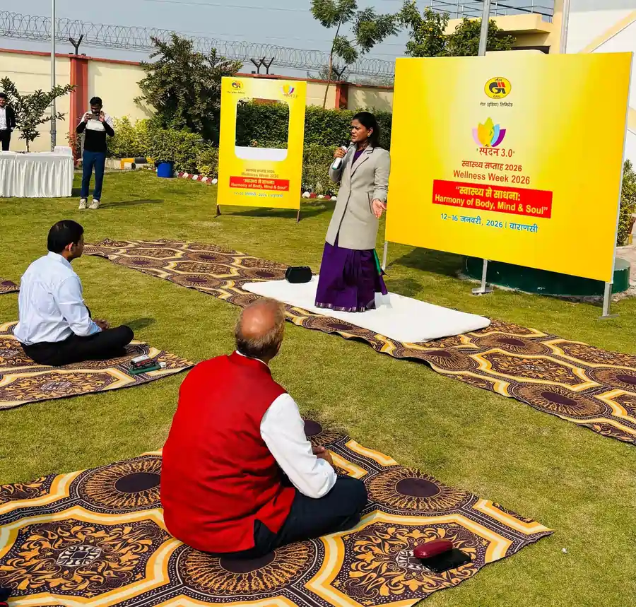 Shringarika conducting a corporate clinical yoga session at GAIL India Limited